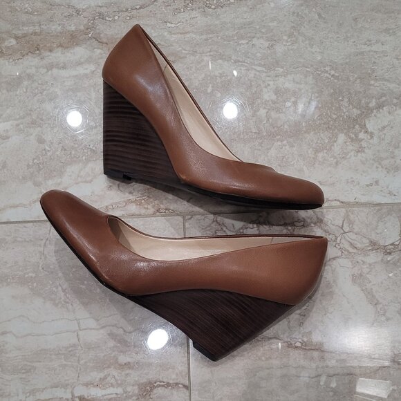 Like New Franco Sarto Wedge Heels. Tan Nude/Caramel. 7. Immaculate. Original box - Picture 11 of 15